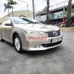 Toyota Camry 2014 2.0E 93000 km Vàng cát