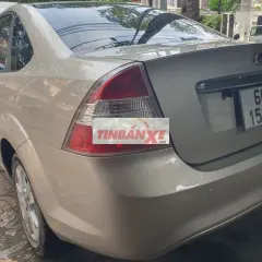 Ford Focus 2012 2.0 Ghia Vàng cát