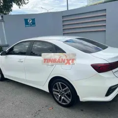 Kia Cerato 2019 Trắng 5 chỗ