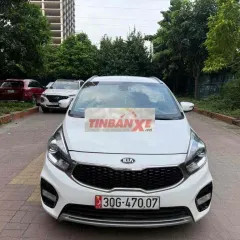 Kia Rondo 2017 Trắng Tự động 7 chỗ