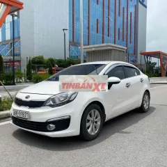 Kia Rio 2015 số sàn màu Trắng