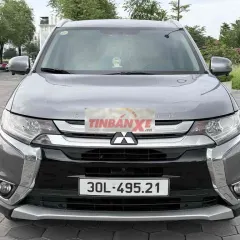 Mitsubishi Outlander 2.0 CVT 2018 Xám xi măng