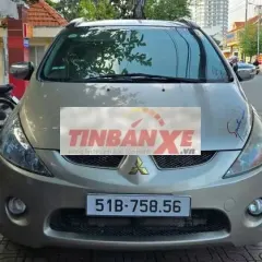 Mitsubishi Grandis 2.4 Vàng cát 2008