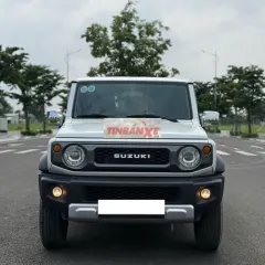 Suzuki Jimny 2023 Trắng Tự động 21.000 KM