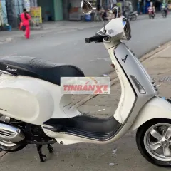 Piaggio Vespa Primavera. siêu đẹp zin chất