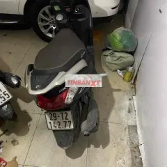 Yamaha Latte Đen Xăng
