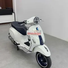 Vespa 125 bản đặc biệt Yacht Club Hỗ trợ góp