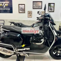 Vespa Gts super tech 300 hpe 1 chủ hãng 12/2021