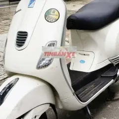 Cần bán Vespa 3vie máy siêu êm, chức năng đầy đủ