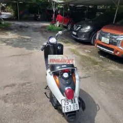 Bán xe Elite 50cc mầu trắng chính chủ