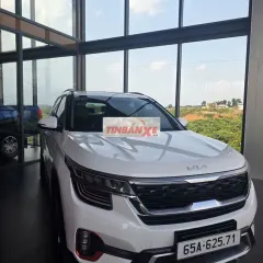 Kia Seltos Premium 2023 Trắng 28.000 km