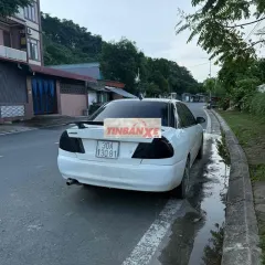 Mitsubishi Lancer 1998 Trắng