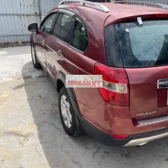 Chevrolet Captiva màu Đỏ