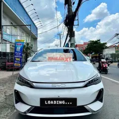 BYD M6 2026 Trắng 14.000 km