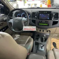 Toyota Fortuner 2012 Bạc 7 chỗ số tự động
