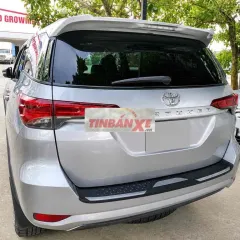 Toyota Fortuner 2017 Số sàn Bạc