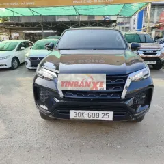 Toyota Fortuner 2022 Dầu Số tự động 80000 km Đen