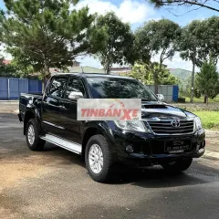 Toyota Hilux 5 chỗ Dầu Sàn Đen