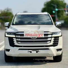 Toyota Land Cruiser 3.5 V6 2024 Trắng nâng cấp