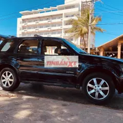 Ford Escape 2004 Đen 5 chỗ