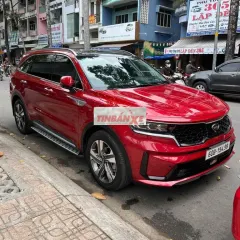 Kia Sorento 2.5 AT 4x4 xăng đỏ 22.000 km