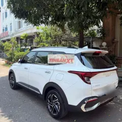 Kia Carens Luxury 2026 Trắng 13.000 km