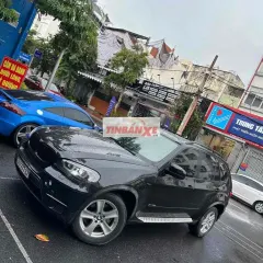BMW X5 7 chỗ màu Đen