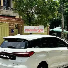 BYD M6 2025 Trắng 18.000km