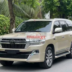 Xe Toyota Land Cruiser VX.R 5.7 V8 2016