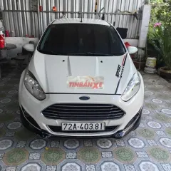 Ford Fiesta 2014 Tự động Trắng 90.000 km