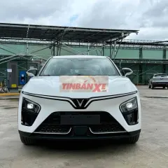 Vinfast VF7 ECO - PLUS 2026 Trắng