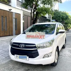 TOYOTA INNOVA 2019 E chính chủ xe gia đình: 372tr
