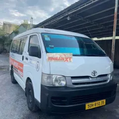 Toyota Hiace 2005 Tải Van 3 chỗ Trắng. máy dầu