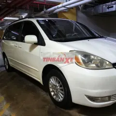 Toyota Sienna 8 chỗ Mỹ Trắng