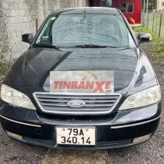 Ford Mondeo đời 2004, bản tiêu chuẩn, màu đen