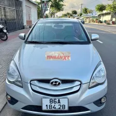 Hyundai Verna 2009 Bạc