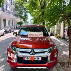 Mitsubishi Triton 4x2 AT Mivec 2023 Cam 15.000 km