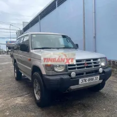 Mitsubishi Pajero Bạc Số sàn Xăng