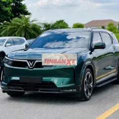 VinFast VF9 Plus 2024 Xanh rêu 7 chỗ 15000 km