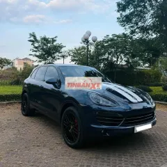 Porsche Cayenne 2011 Xanh