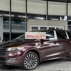 Volkswagen Viloran Luxury 2025 Đỏ