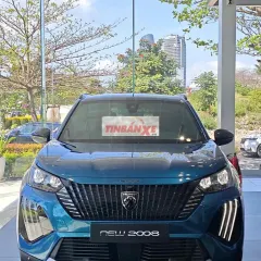 Peugeot 2008 ICONIC