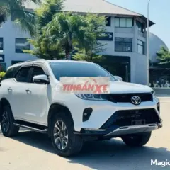 Xe Toyota Fortuner Legender 2.4L 4x2 AT 2022