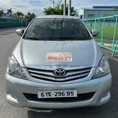 Toyota Innova 2.0 Xăng Tự động xe rin 100% cực moi