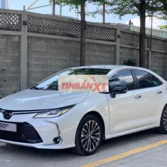 Toyota Corolla Altis 1.8V 2025 Trắng 15.000 km