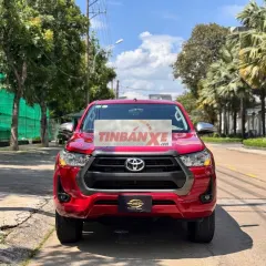 Toyota Hilux 2021 2.4 4x2 MT Đỏ