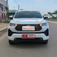 Toyota Innova Cross 2.0V 2026 Trắng ngọc trai