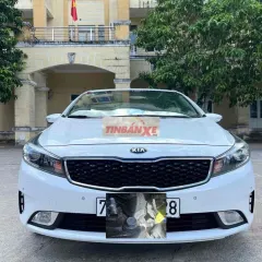 Kia Cerato 2016 bản full Trắng