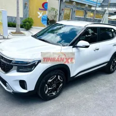 KIA Seltos 1.5 Luxury 2026 - 4k km - Sơn zin 100%