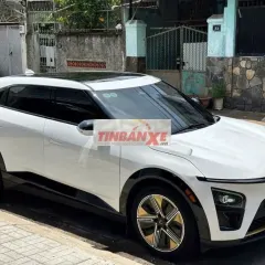 VinFast VF7 Plus AWD 2025 Trắng 12,000 Km